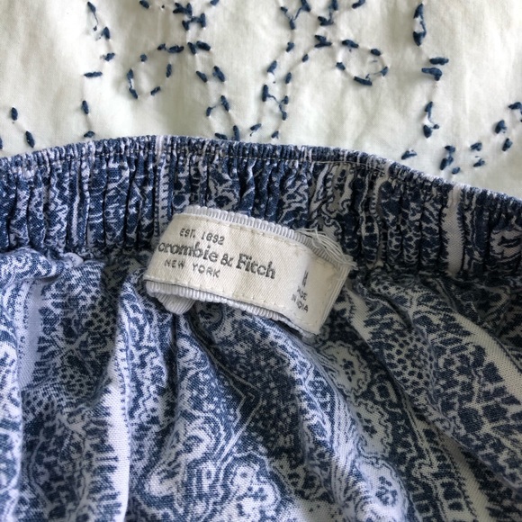 Abercrombie Skirt - Picture 3 of 3